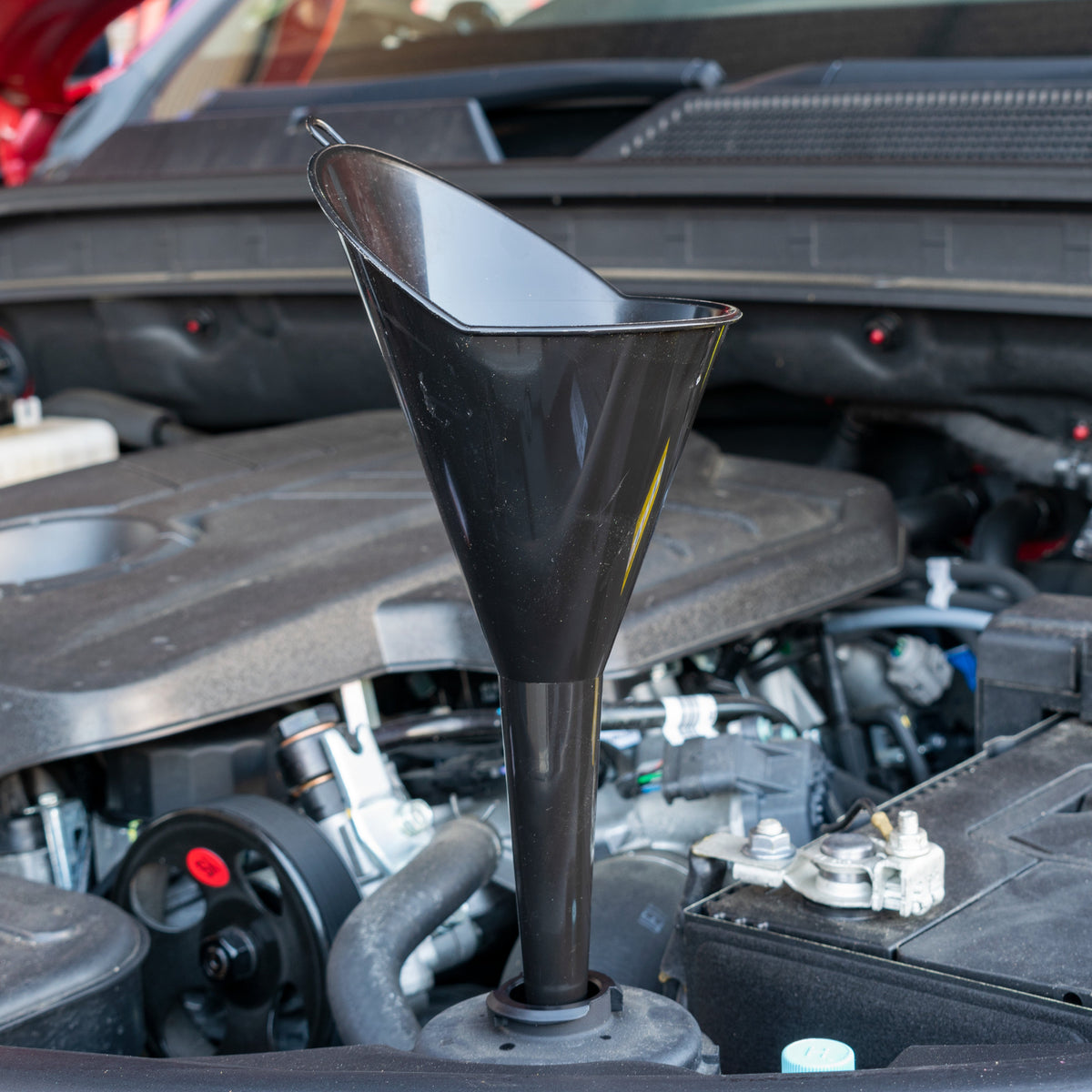 Funnel Angle Top Black