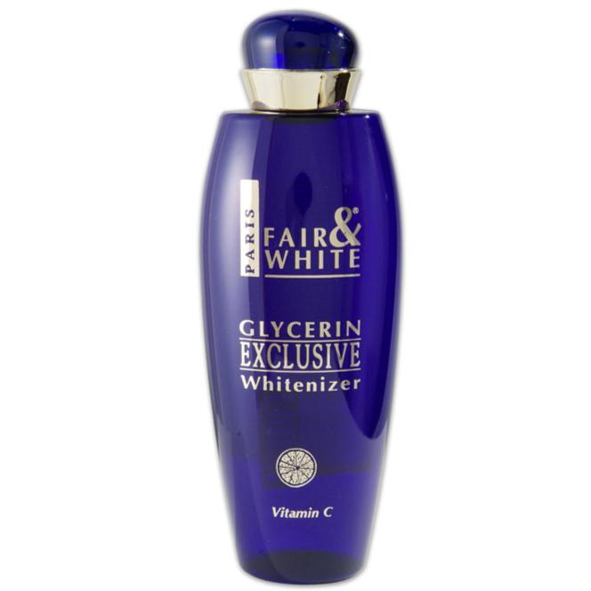 Fair & White Exclusive Vitamin C Toner 8oz For a Refreshed Finish