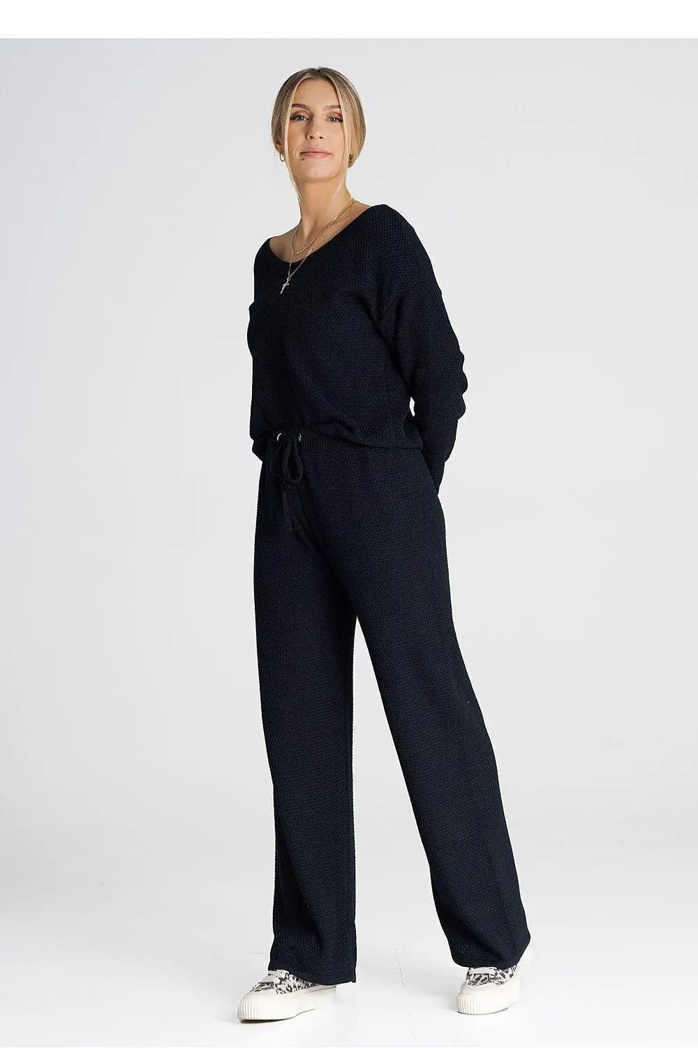 Figl long sleeves blouse and loose pants