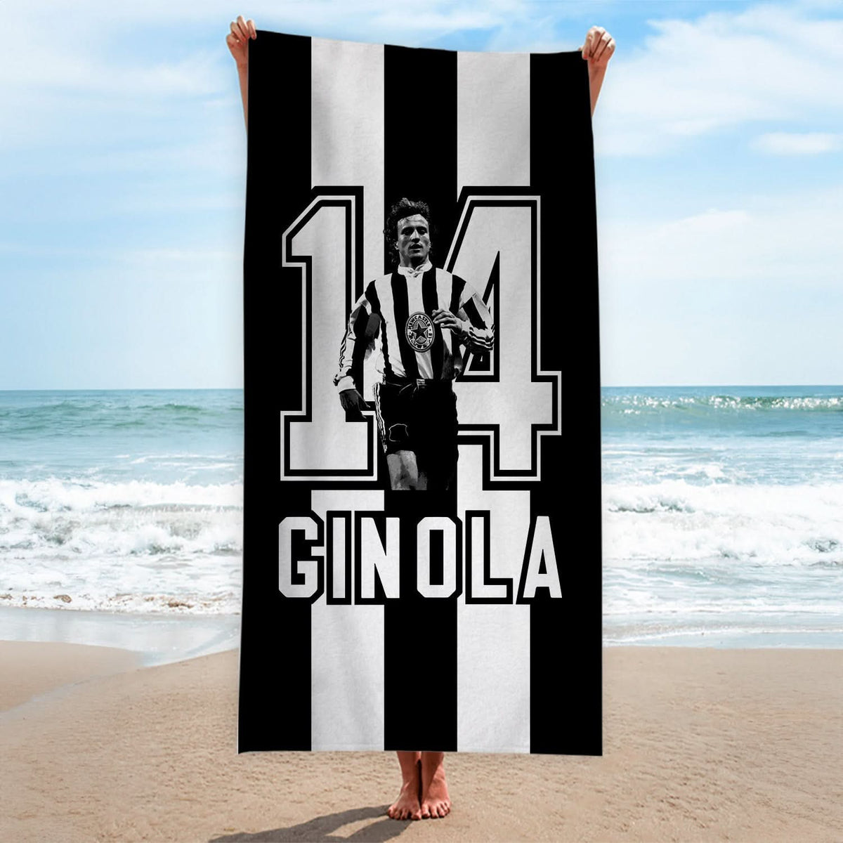 Newcastle Ginola 14 - Football Legends - Beach Towel - 150cm x 75cm