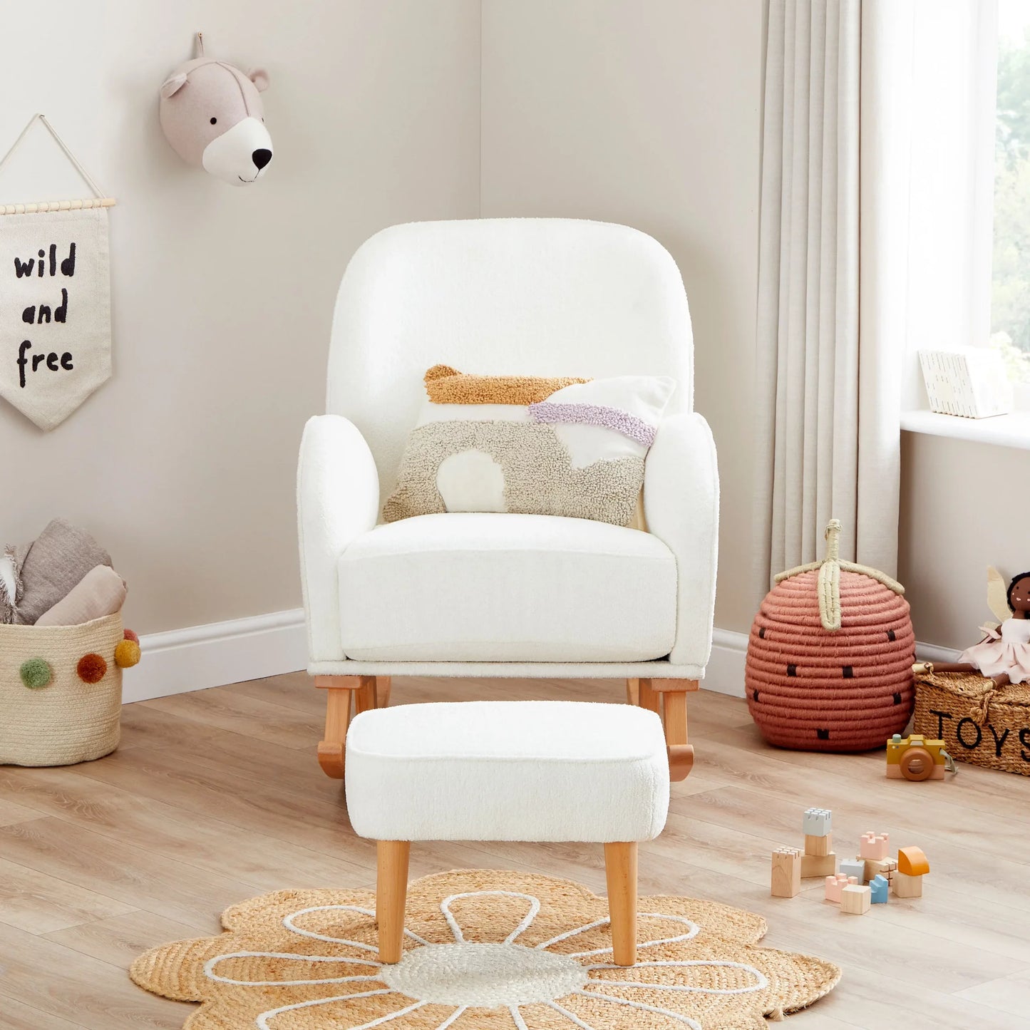 Ida Nursing Chair with Footstool