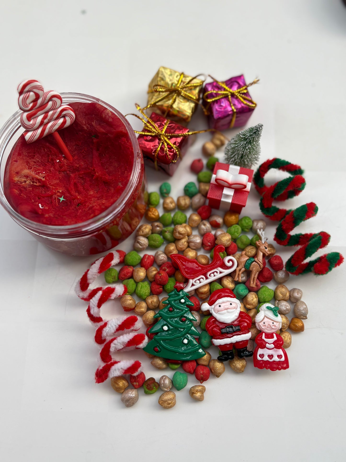 Santas Workshop Twist & Squish