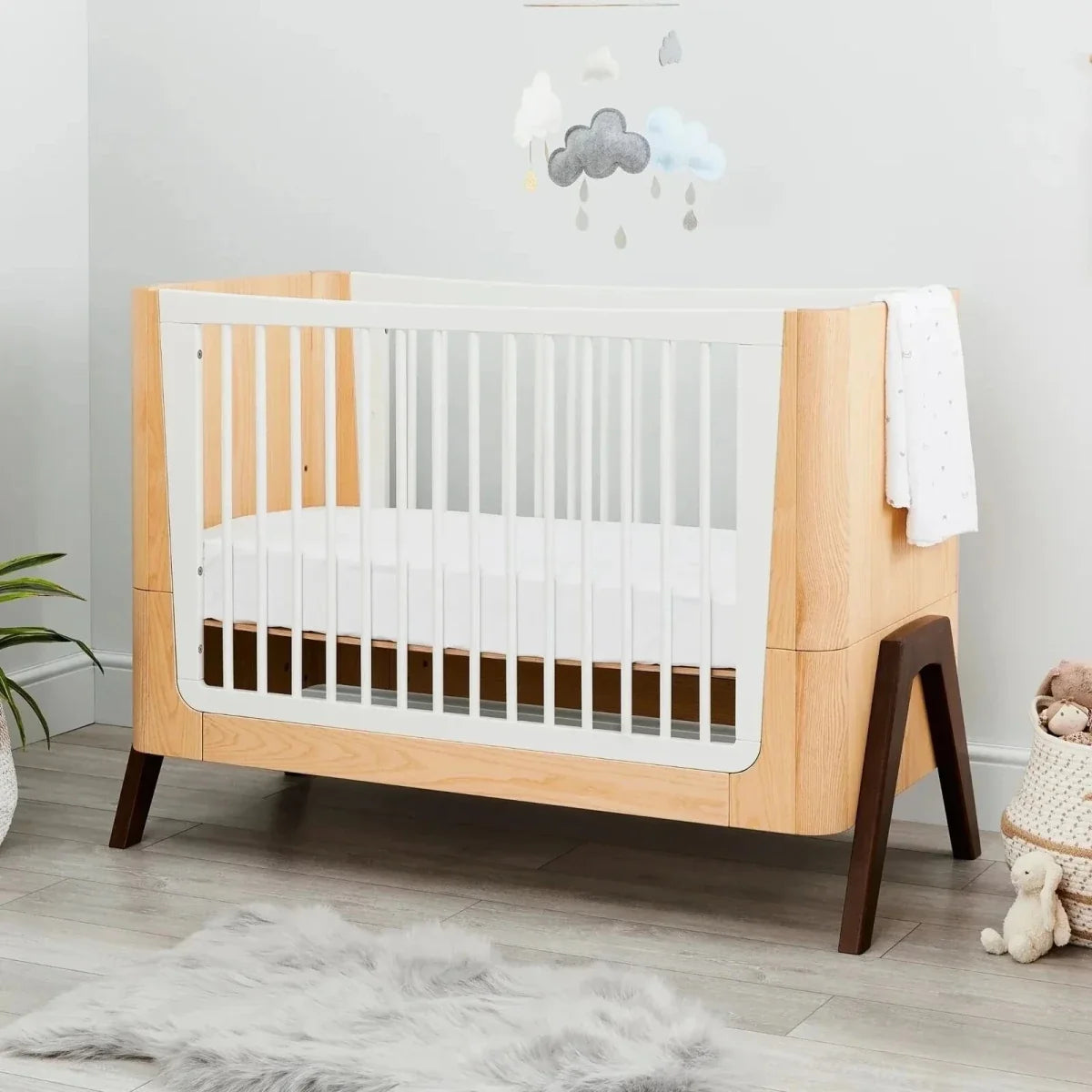 Gaia Baby Hera 2 Piece Room Set - Natural/Walnut