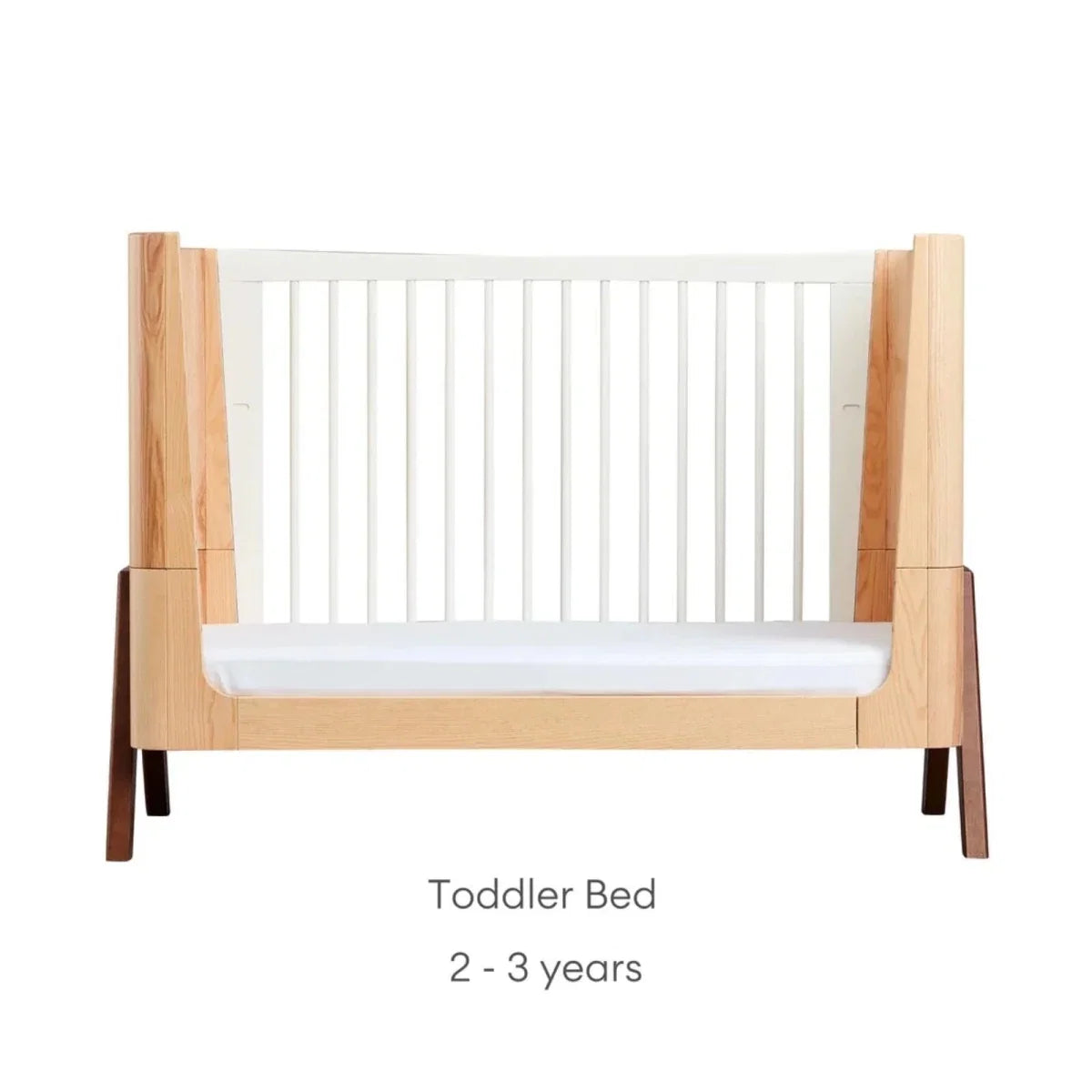 Gaia Baby Hera 2 Piece Room Set - Natural/Walnut