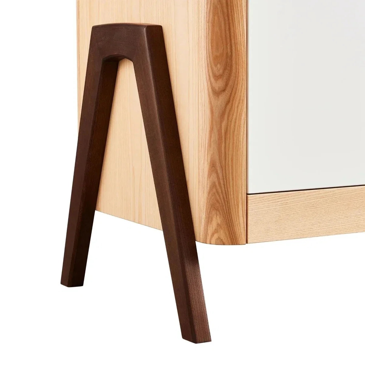 Gaia Baby Hera Dresser - Natural/Walnut