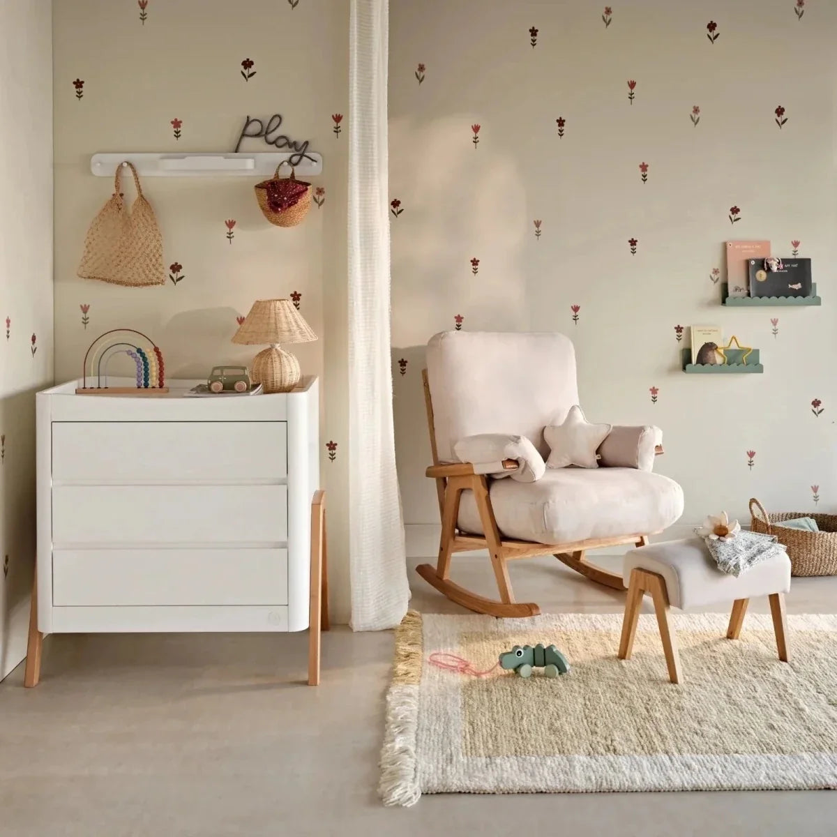 Gaia Baby Hera Rocking Chair - Natural Oak/Barley