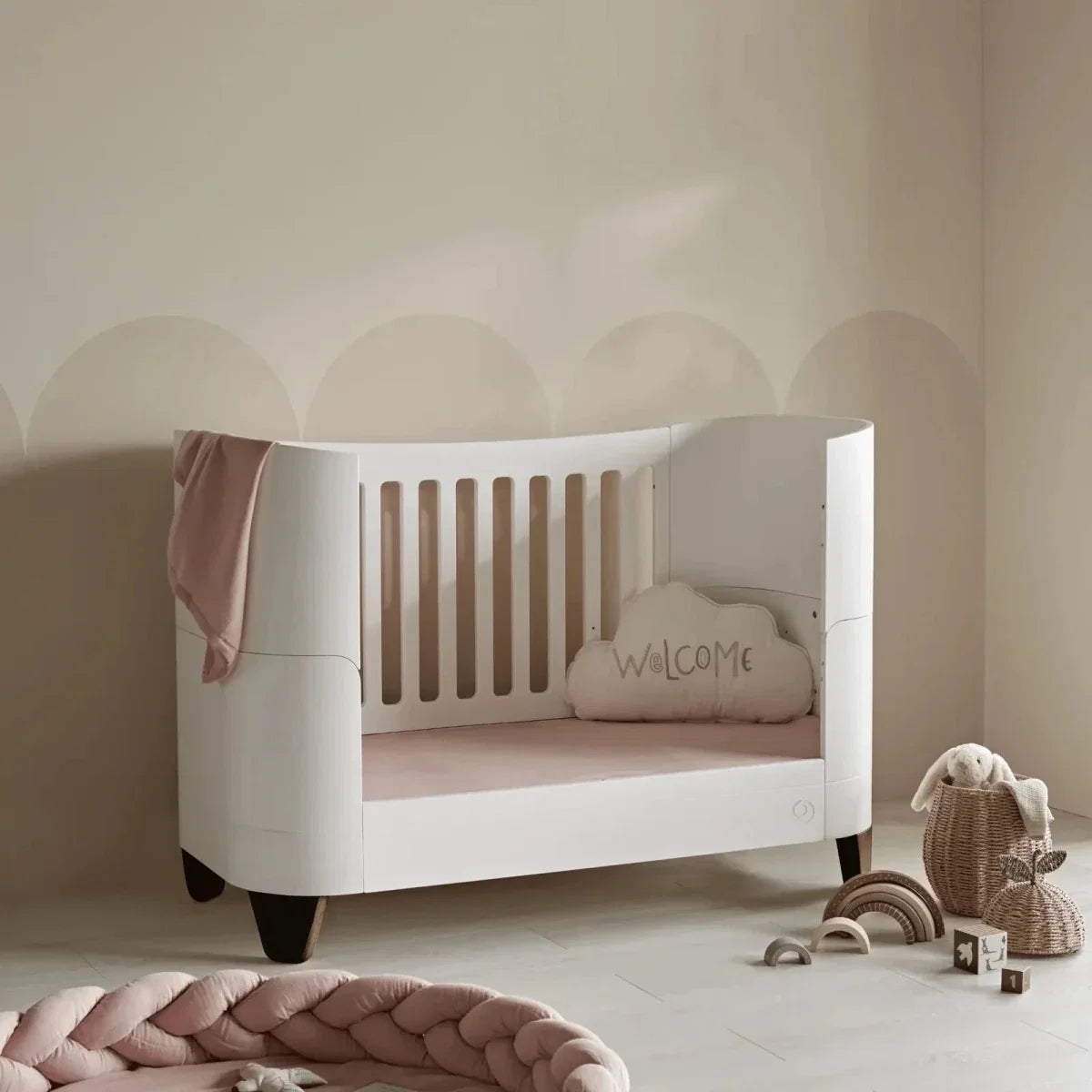 Gaia Baby Serena Cot Bed & Bedside Crib - White/Walnut