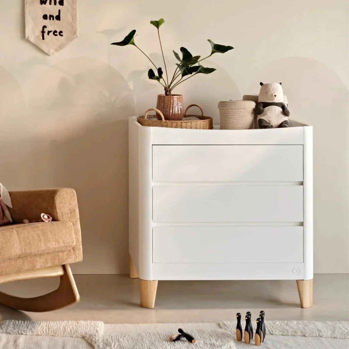 Gaia Baby Serena Dresser - White/Natural