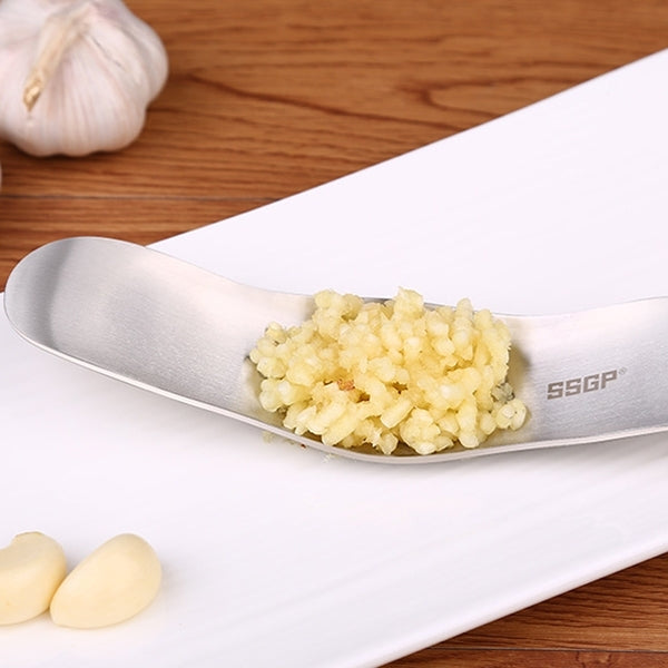 SSGP Kitchen Tool Manual 304 Stainless Steel Brushed Texture Garlic Presser, 304 Stainless Steel Garlic Crusher