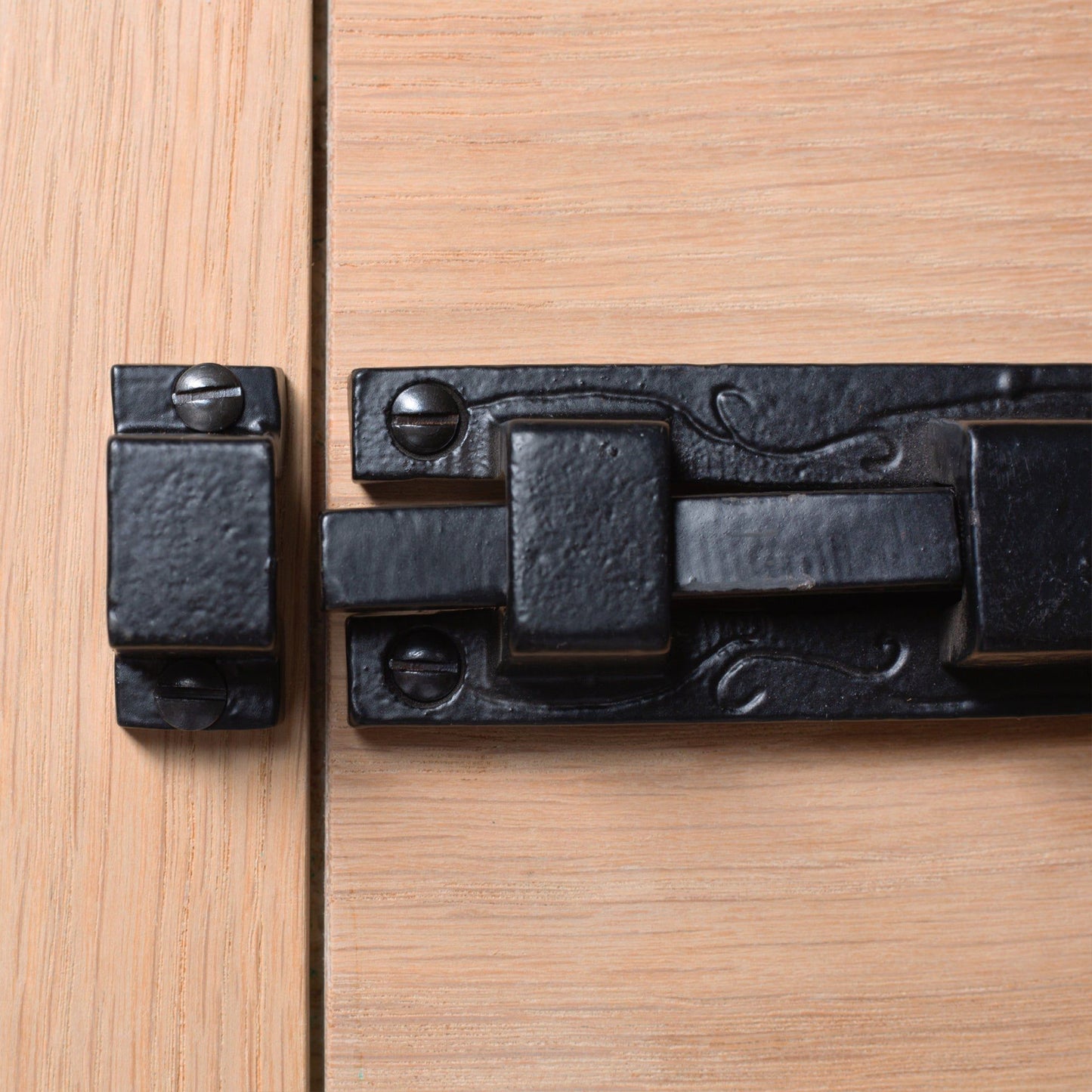 110mm Black Straight Shepherd's Crook Surface Bolt