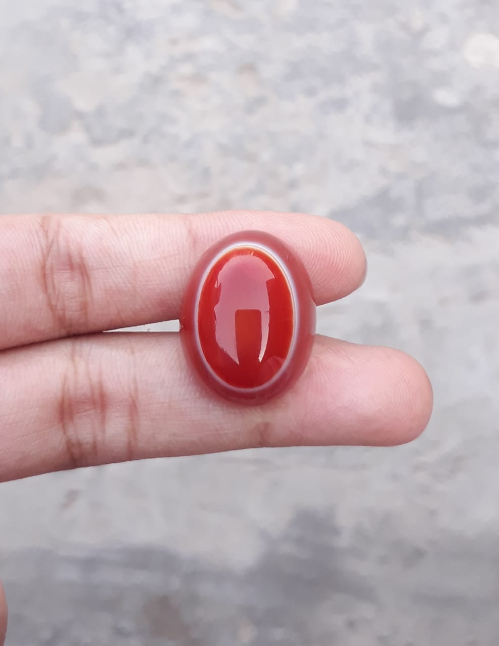 38.4ct Natural Red Eye Agate For Sale - Aqeeq - Dimension 23x18x12mm
