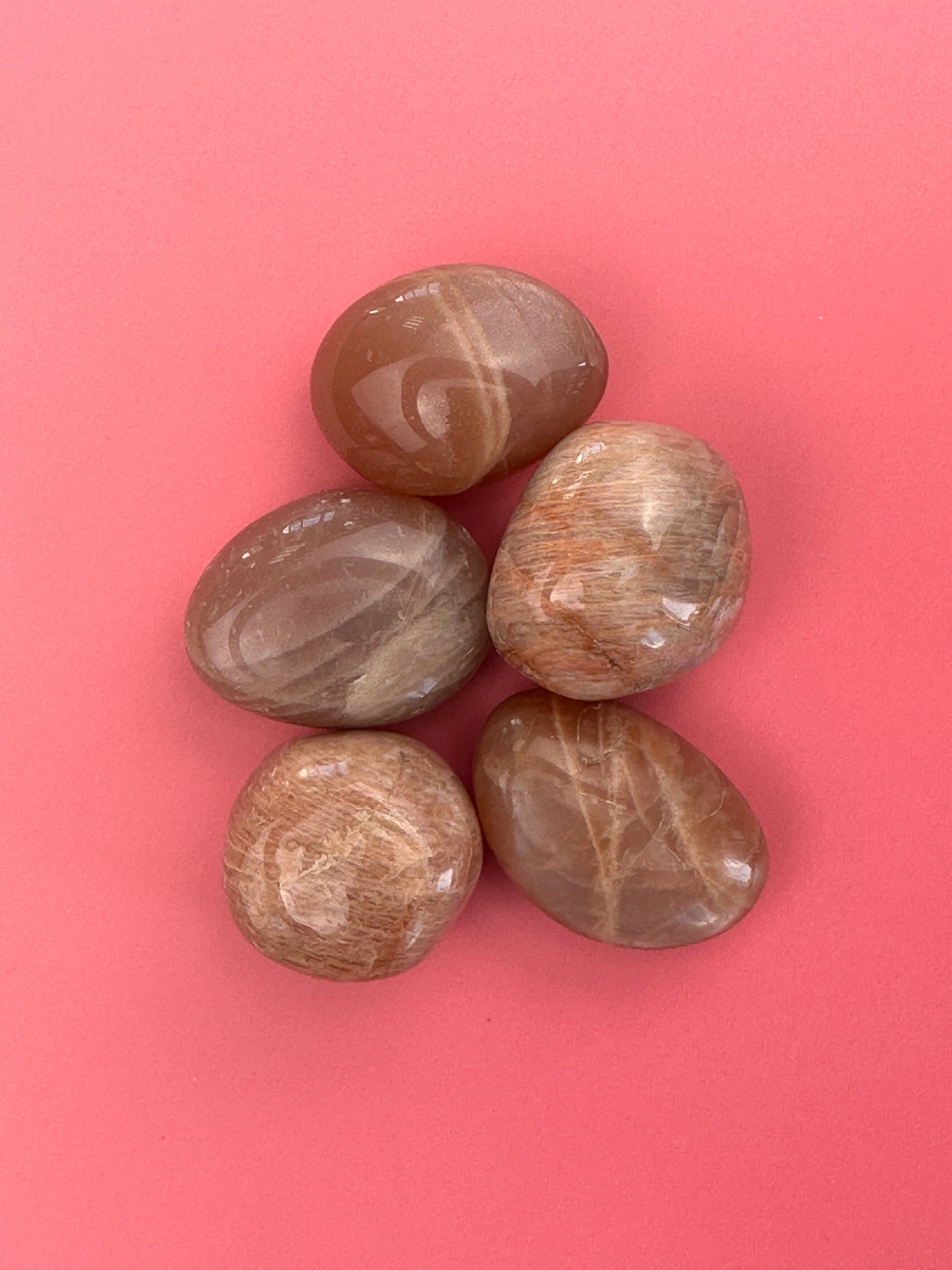 Peach moonstone - Tumblestone