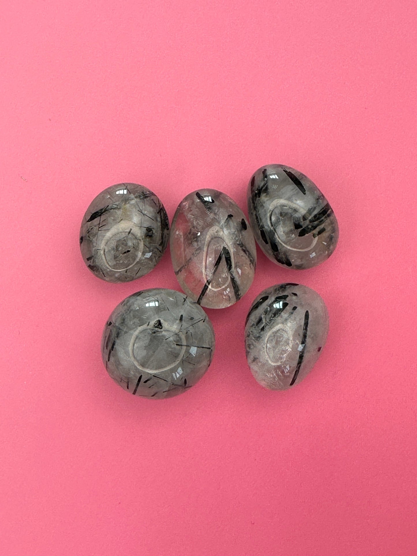 Tourmaline in quartz - Tumblestone