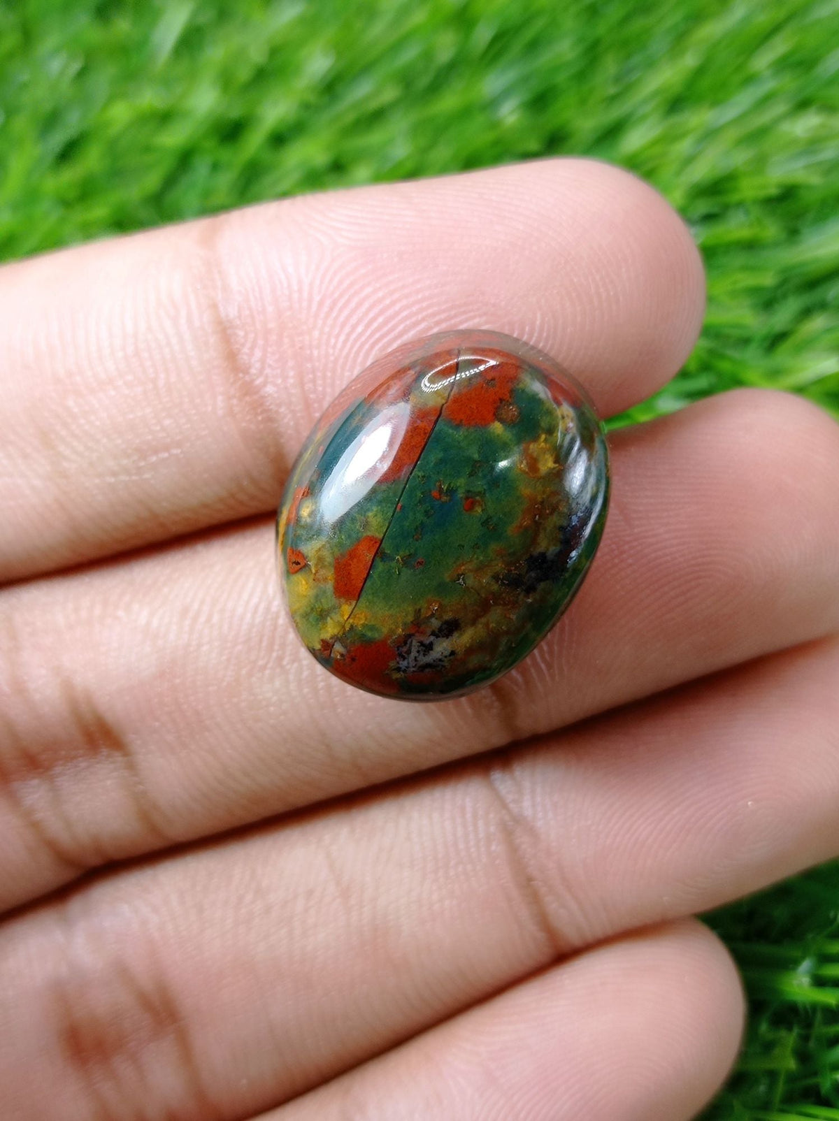 36.5ct Imperial Quality Blood Stone - Heliotrope - Hajr-ul-Dam -22x18mm
