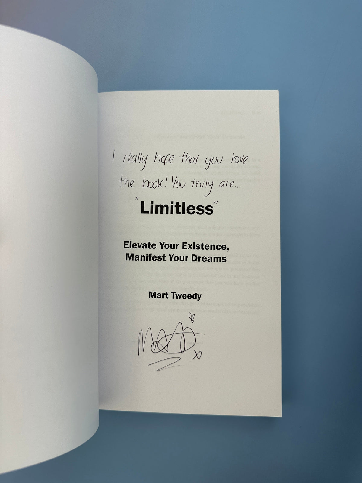 LIMITLESS: Elevate your existence, manifest your dreams (Signed edition)