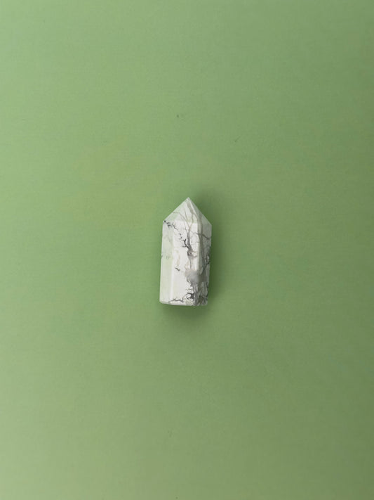 Howlite - Mini tower