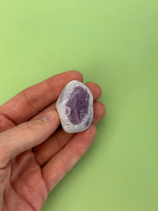 Amethyst - Rough dragon egg