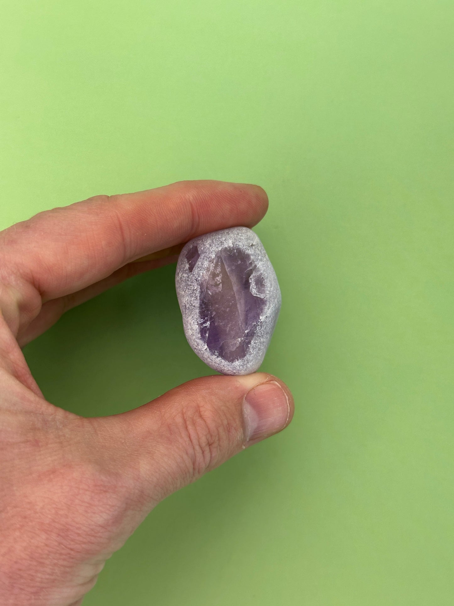 Amethyst - Rough dragon egg