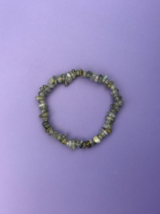 Labradorite - Crystal chip bracelet