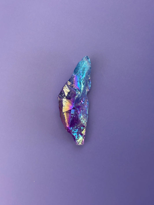 Blue-pink aura quartz - Rough chunk