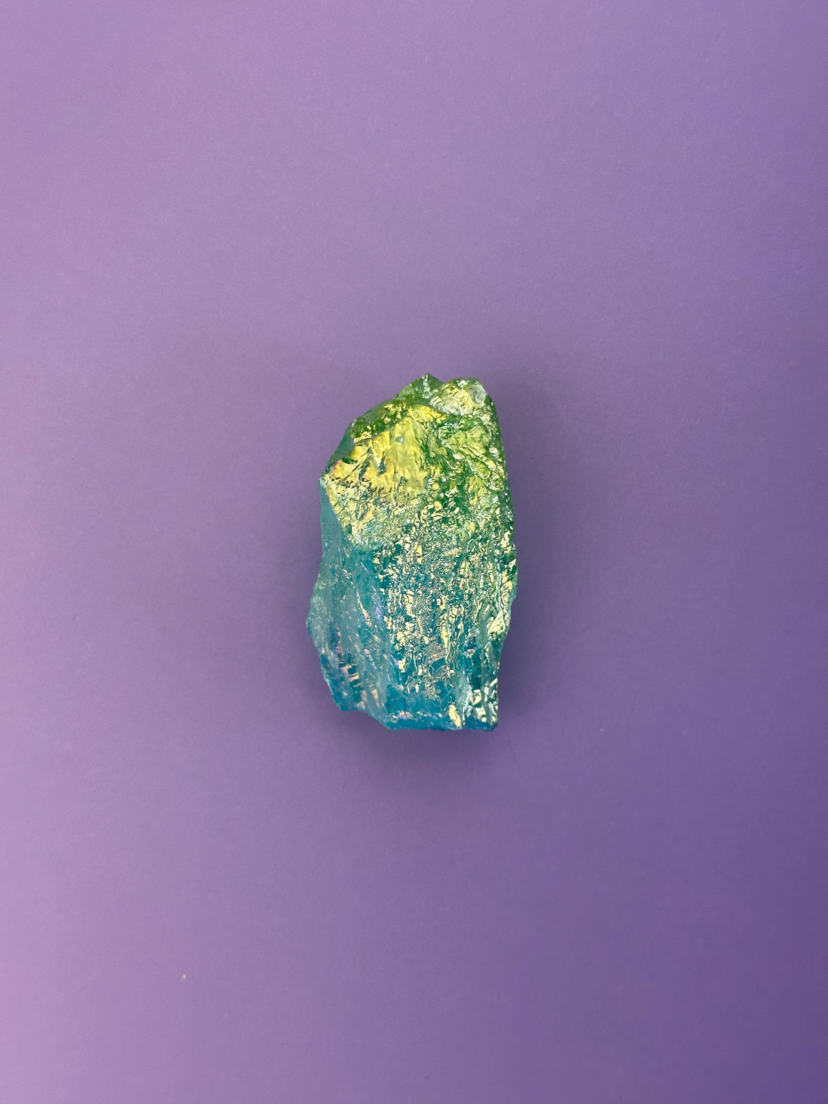 Green-yellow aura quartz - Rough chunk