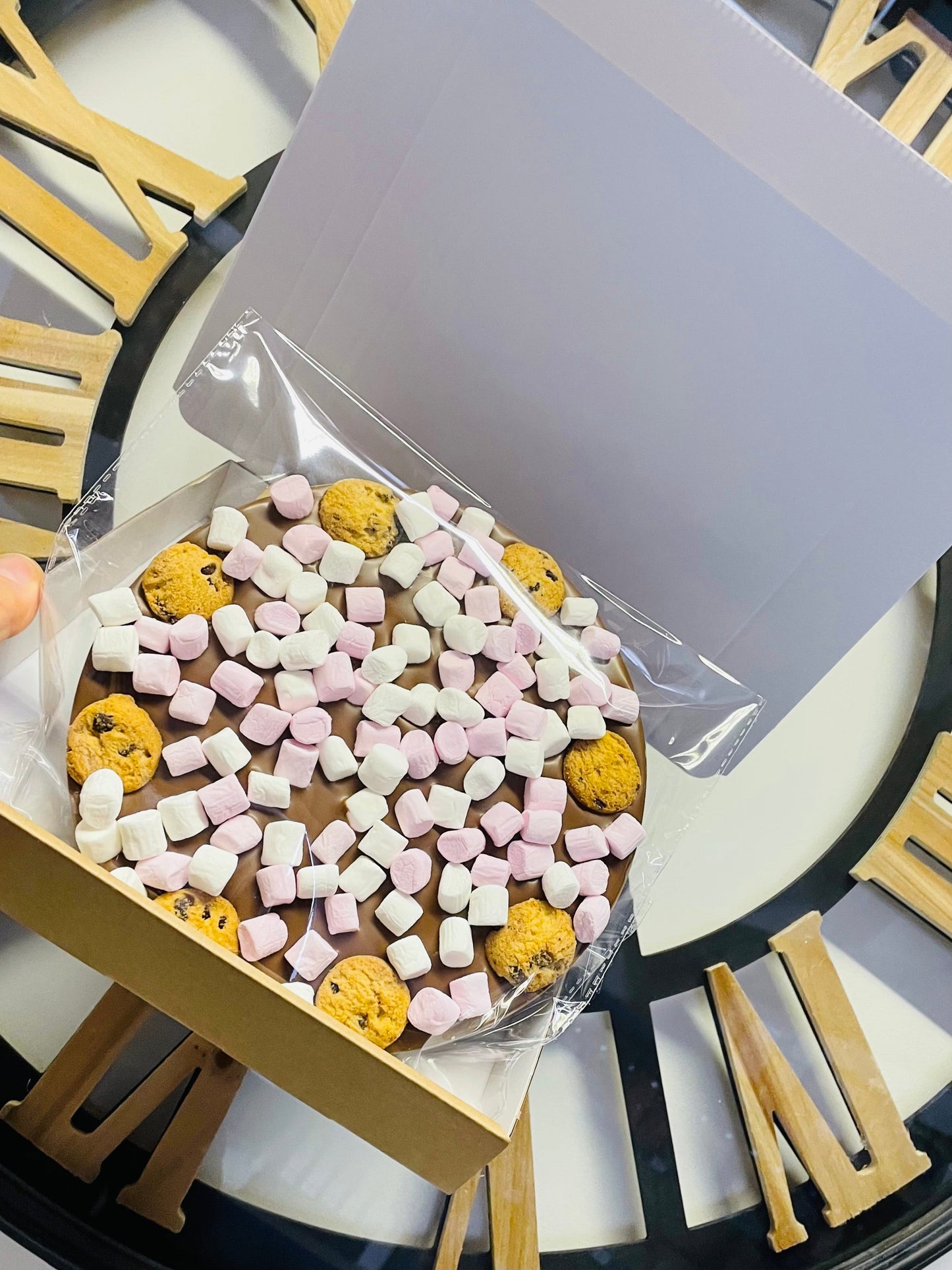 Rocky Road Milk Chocolate Pizza - 300g