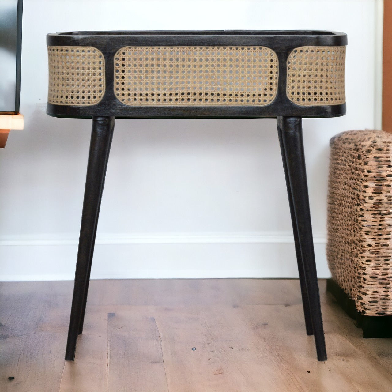 Larissa Carbon Black Tray Table