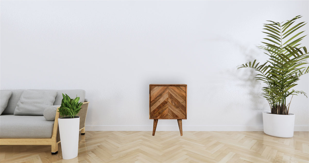 Muna Bedside