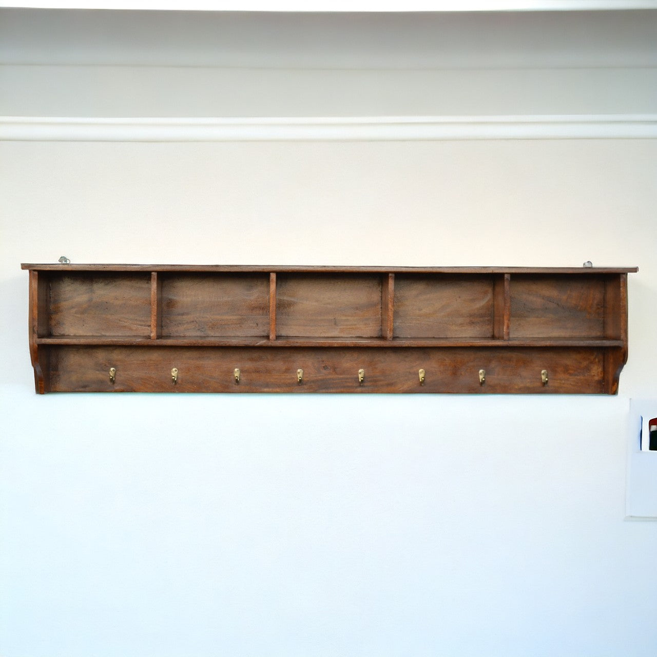 Floating Hook Storage Unit