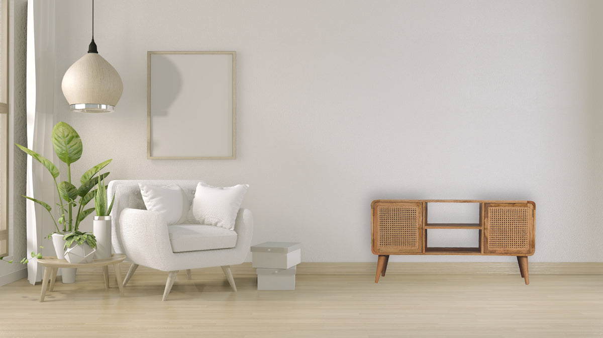 Larrisa Woven Media Unit