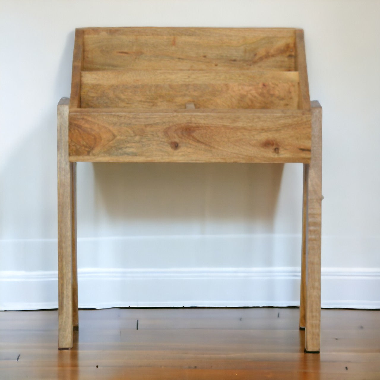 Trestle Magazine Rack