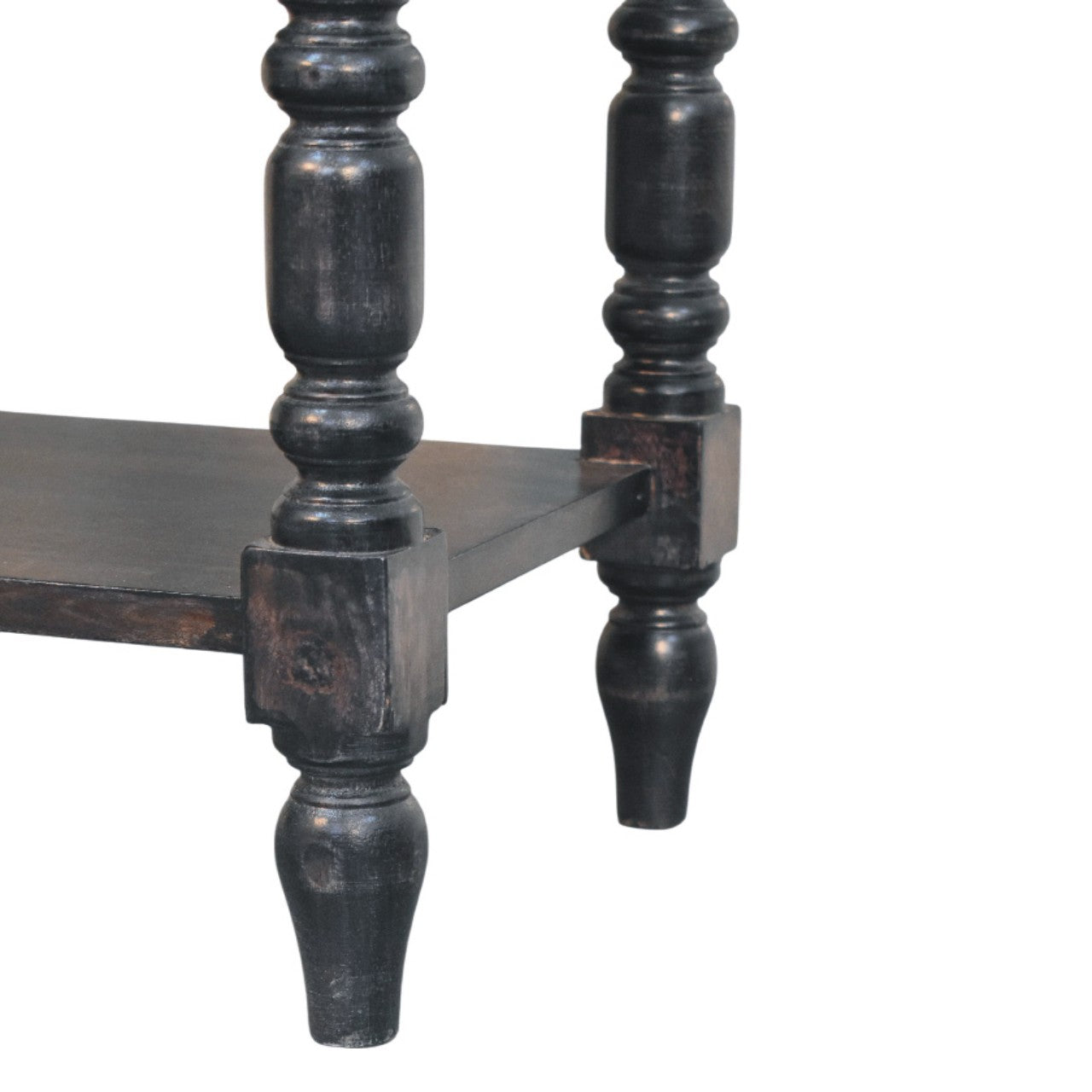 Heritage Turned-Leg Side Table Accent Piece