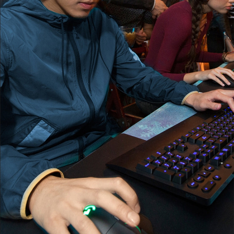 Logitech G102 6-keys RGB Glowing 6000DPI Five-speed Adjustable Wired Optical Gaming Mouse, Length: 2m (White)