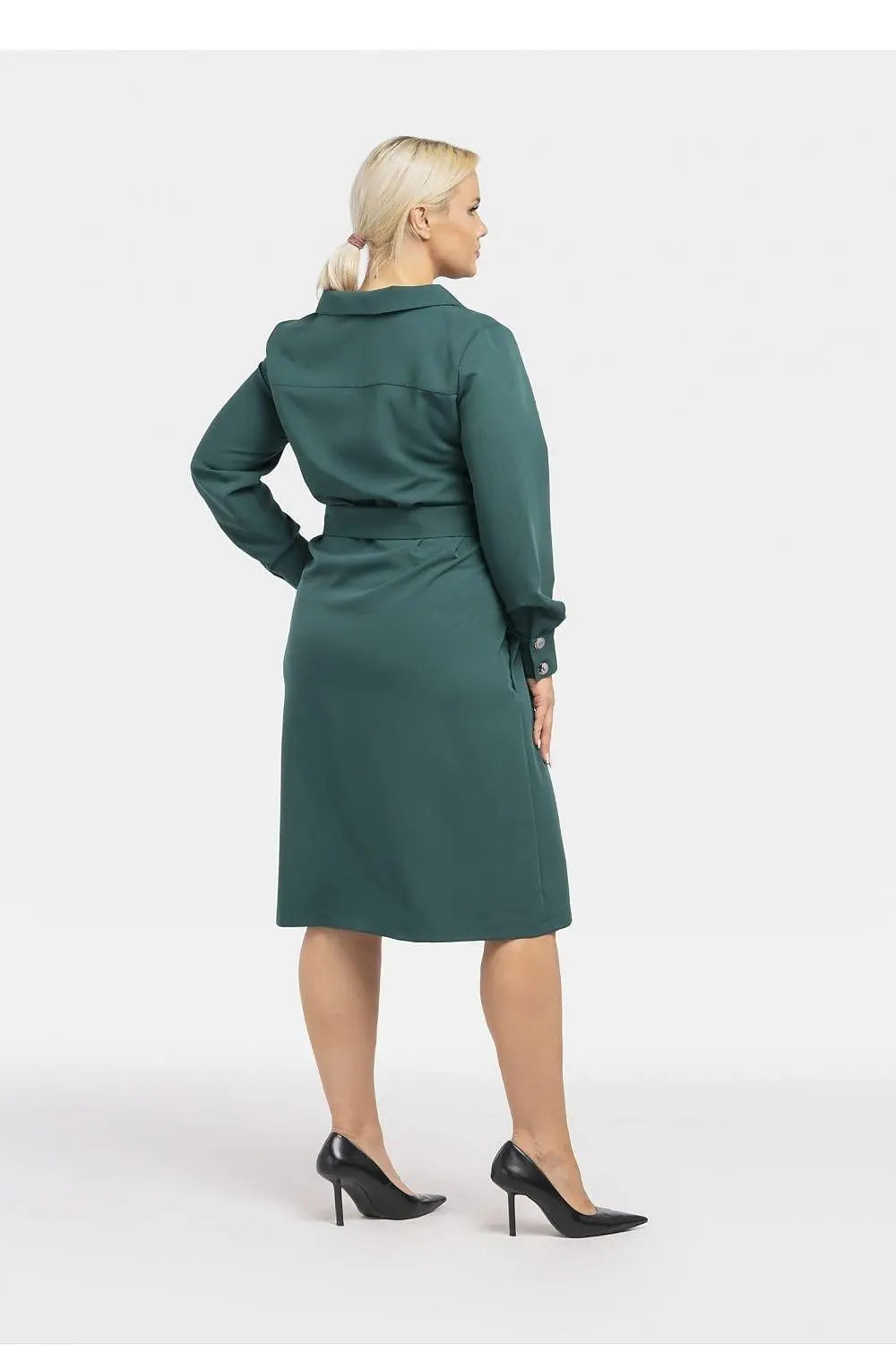 Karko classic collar massimo dress