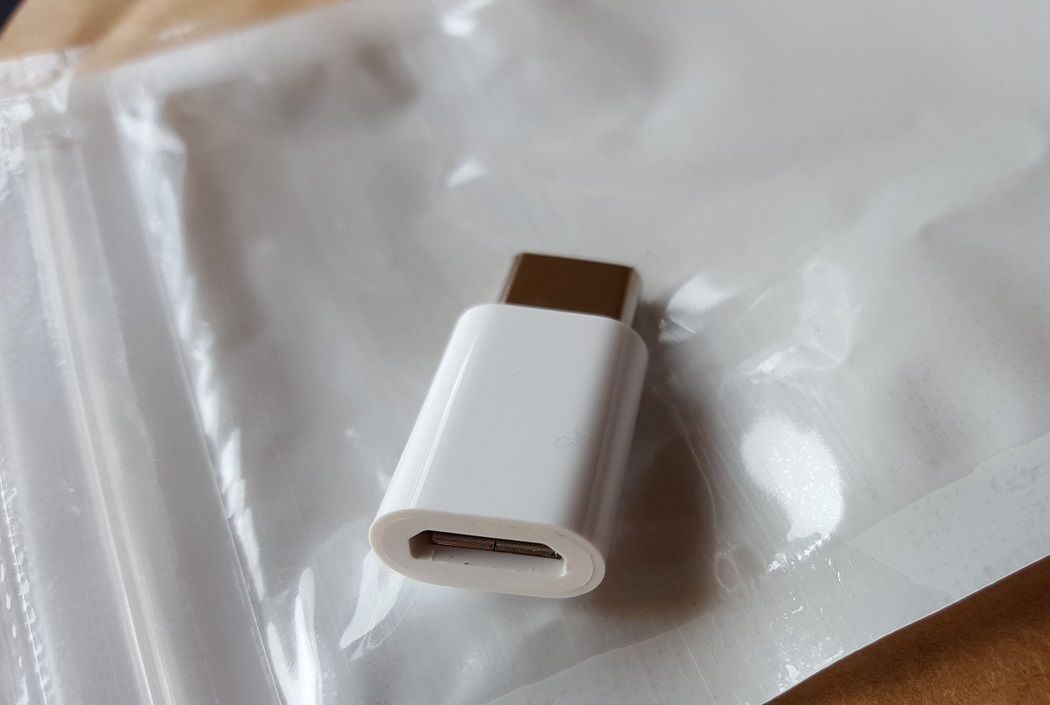 LG Male Type-C to Female Micro USB Adapter - White