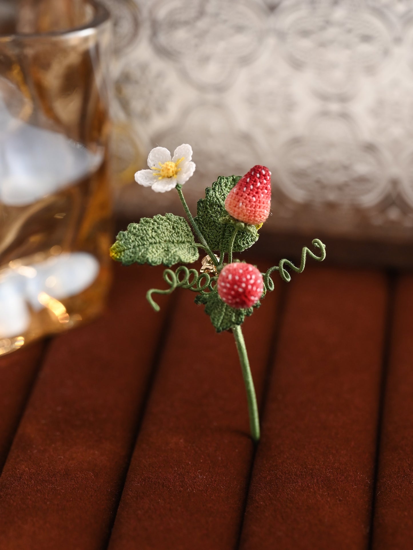 🍓 Berry Sweet Summer Strawberry Micro Crochet Brooch