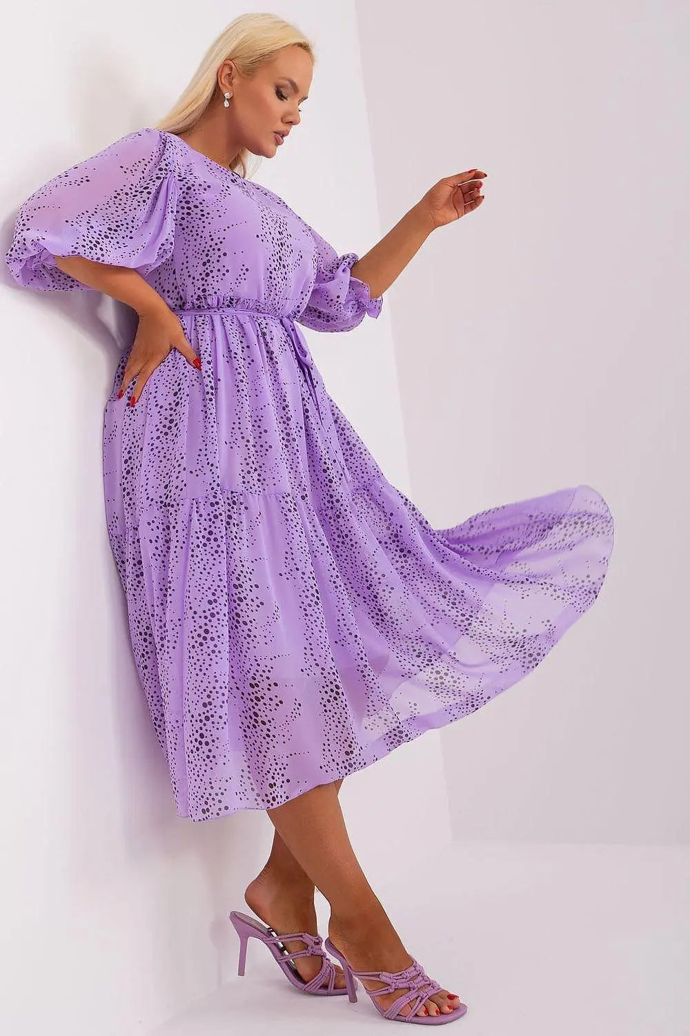 Lakerta round neckline plus size dress