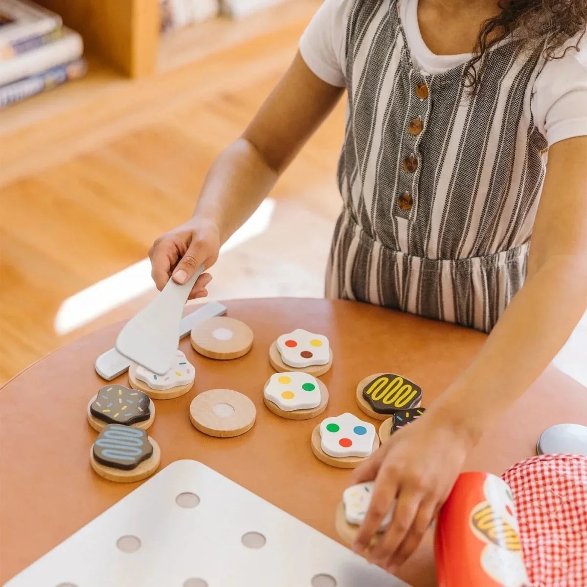 Melissa & Doug Wooden Slice & Bake Cookie Set