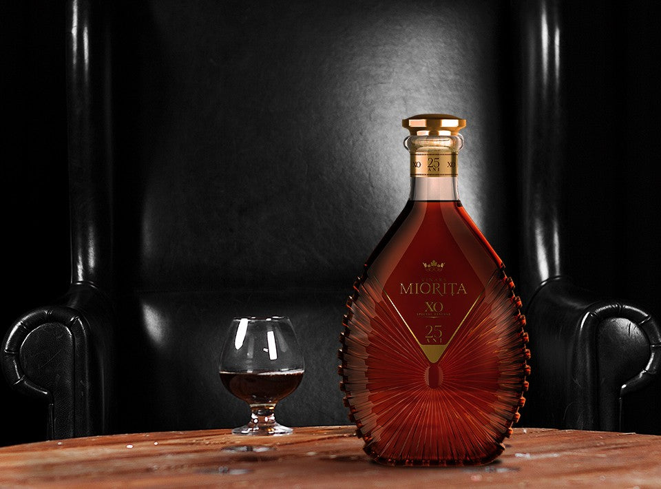 Miorita XO Brandy (Cognac / Coniac / Vinars) 25 Years Special Reserve 700ml
