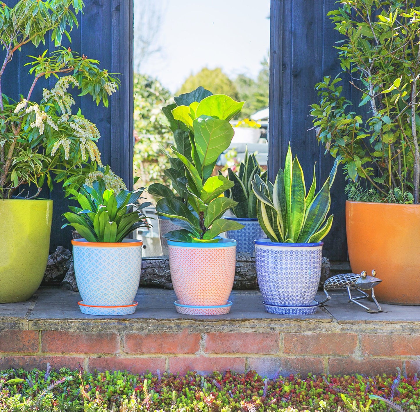 20cm Hand Printed Stoneware Plant Pot with Saucer