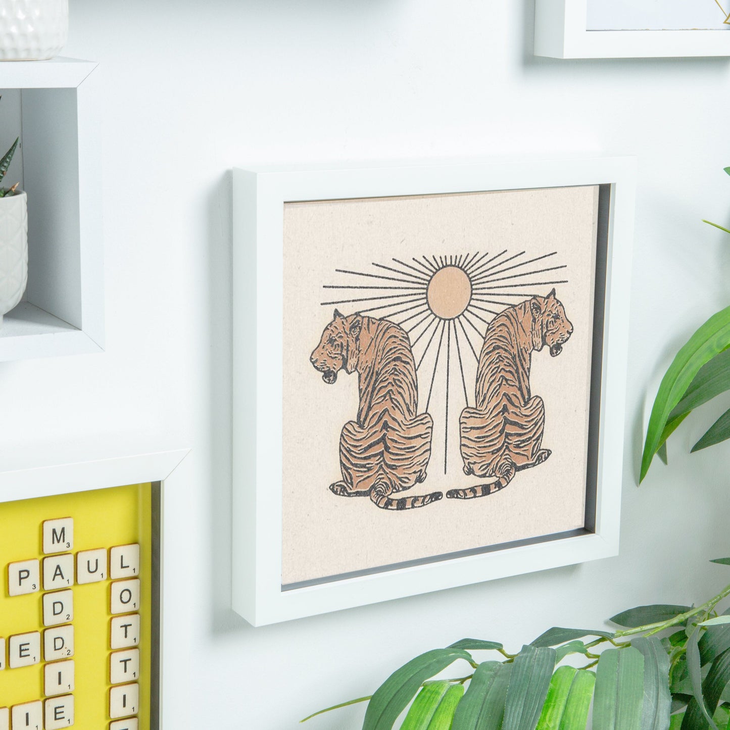 10" x 10" 3D Box Photo Frame