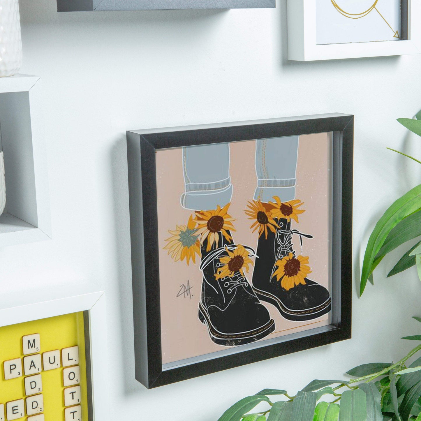 10" x 10" 3D Box Photo Frame