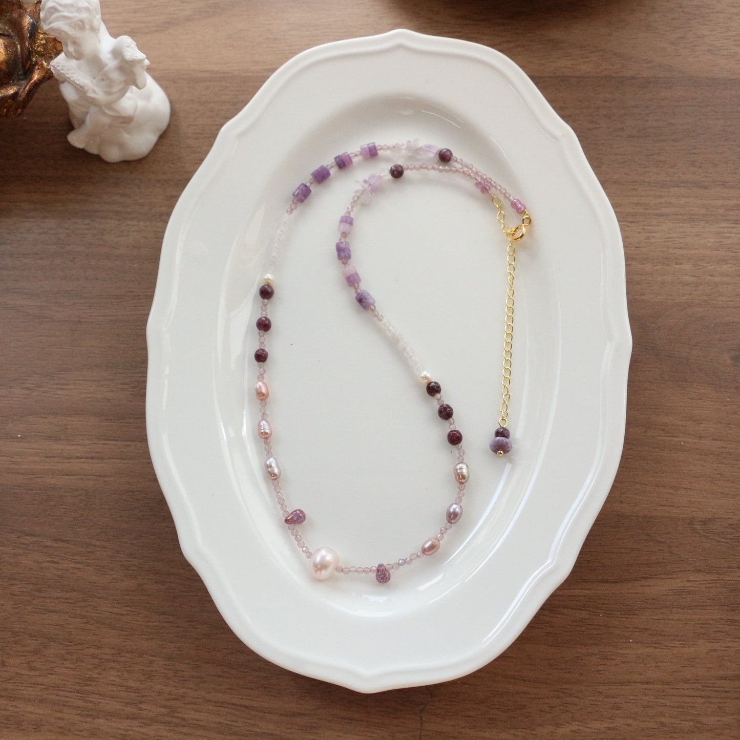 JEKIRA Lavender Freshwater Pearl & Amethyst Cat's Eye Choker