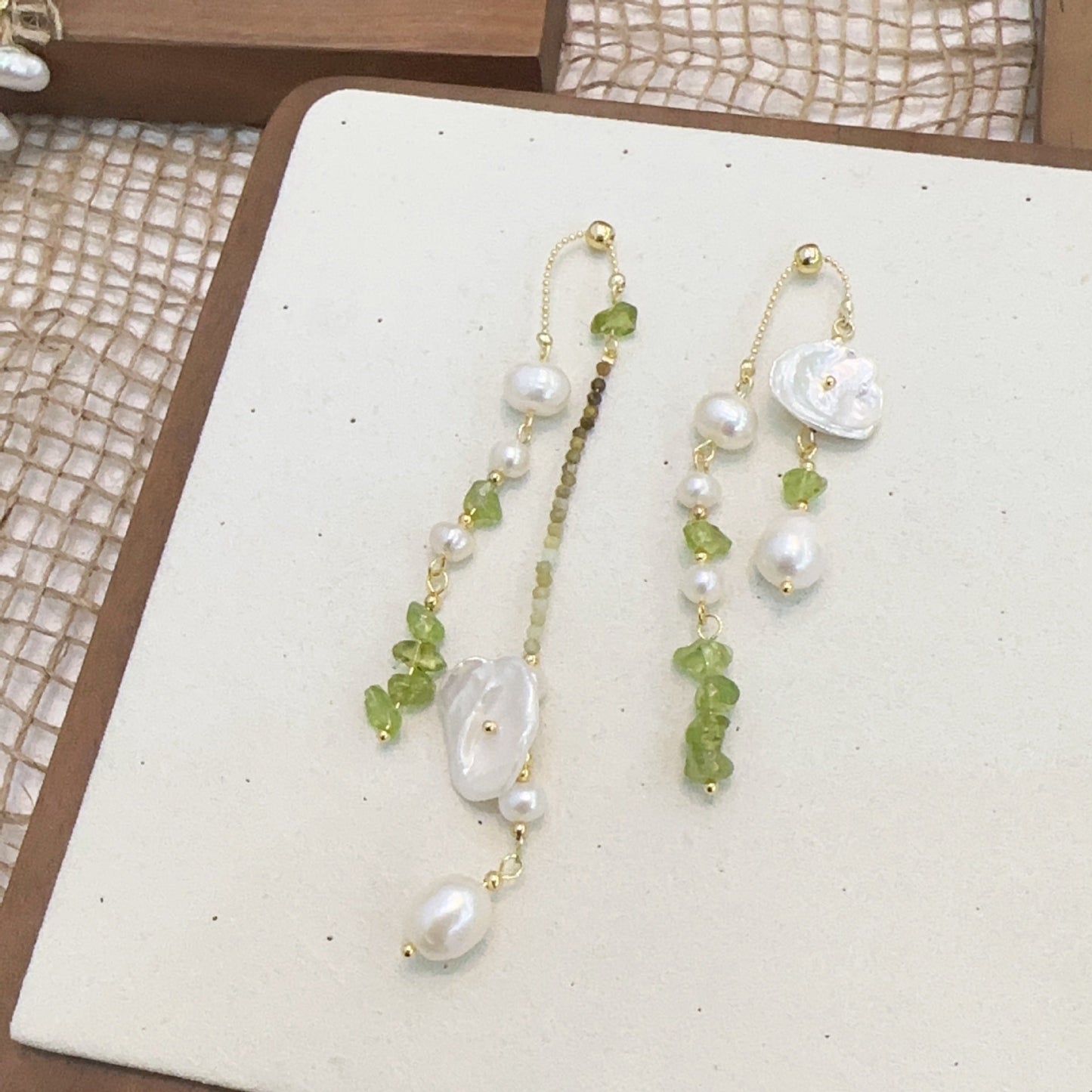 Jekira Green Gemstone & Baroque Pearl Jewelry Set (Necklace+Earrings)