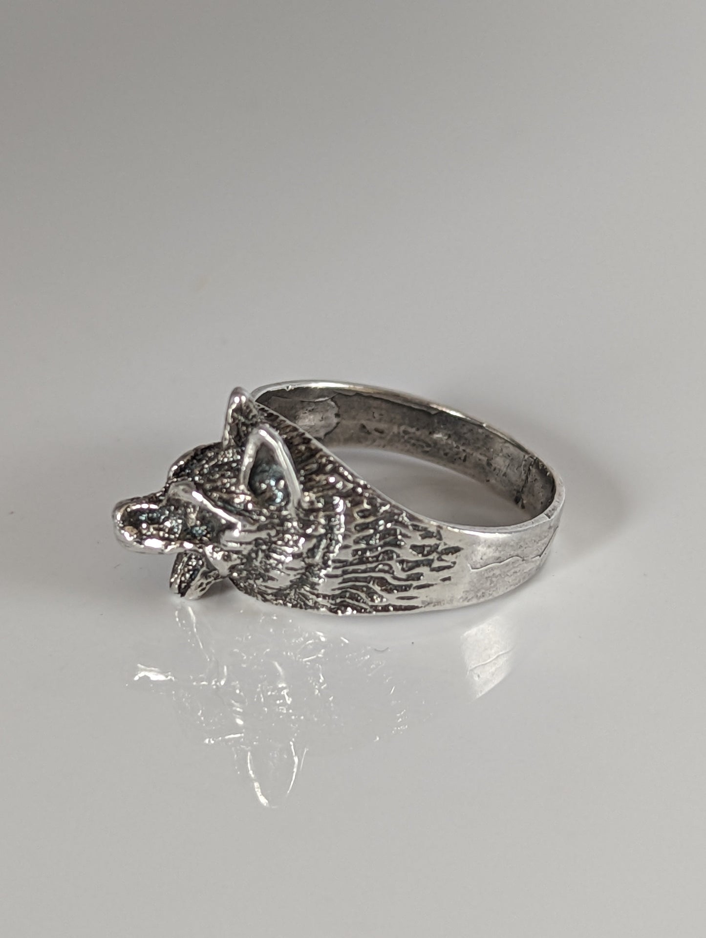 Silver Steed Wolf Silver Ring
