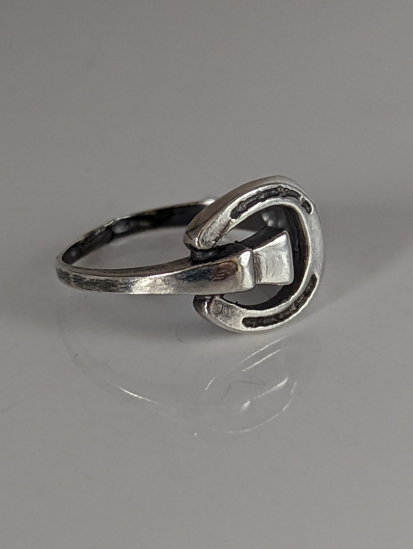 925 Silver Horseshoe Ring – Equestrian Symbol & Gift for Him or Her