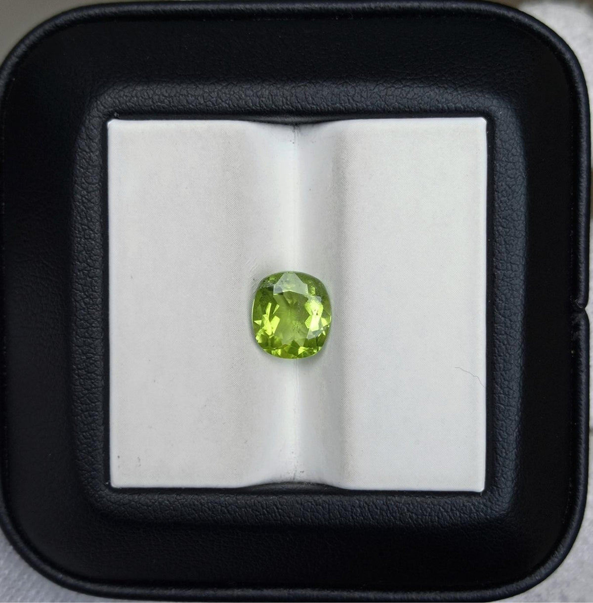 2.10ct Peridot Gemstone- Olivine - Chrysolite Gem - August Birthstone - 8x7.2x4.3mm