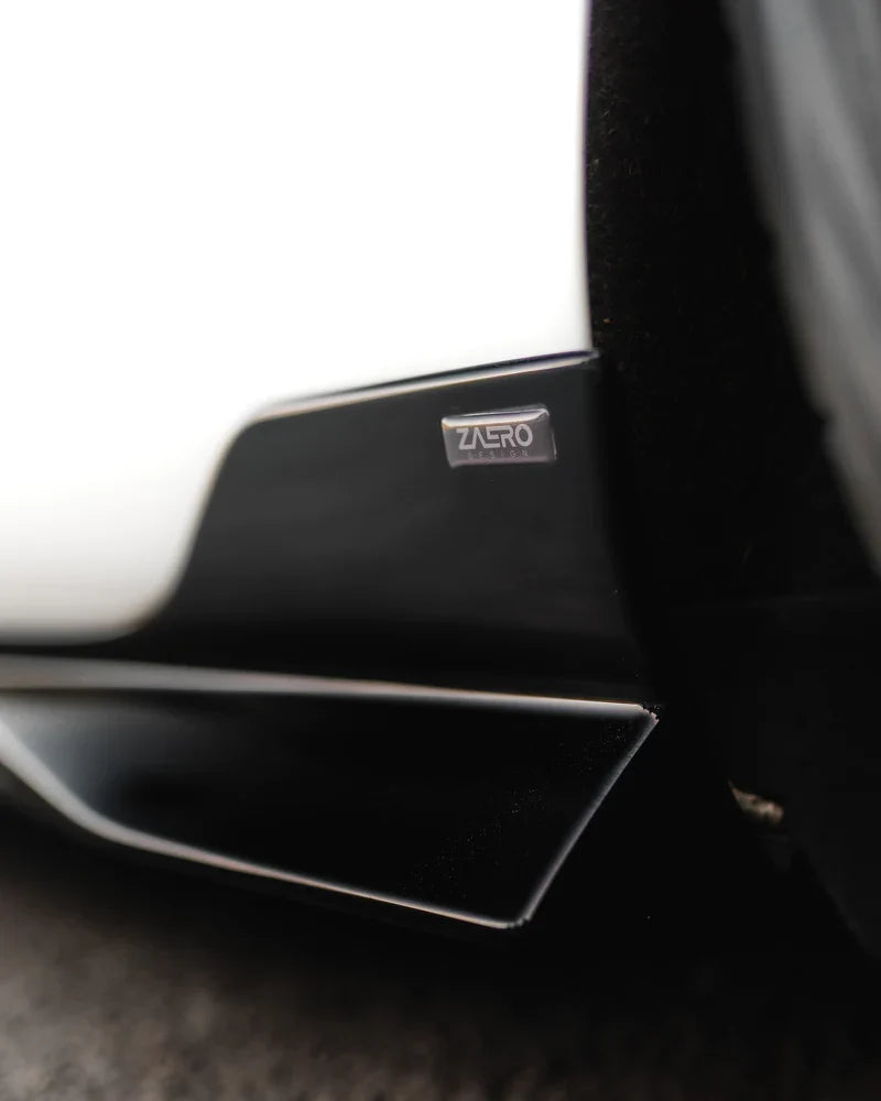 VW GOLF R & GOLF GTI MK7 / MK7.5 EVO-1 GLOSS BLACK SIDE SKIRTS BY ZAERO (2014-2020)