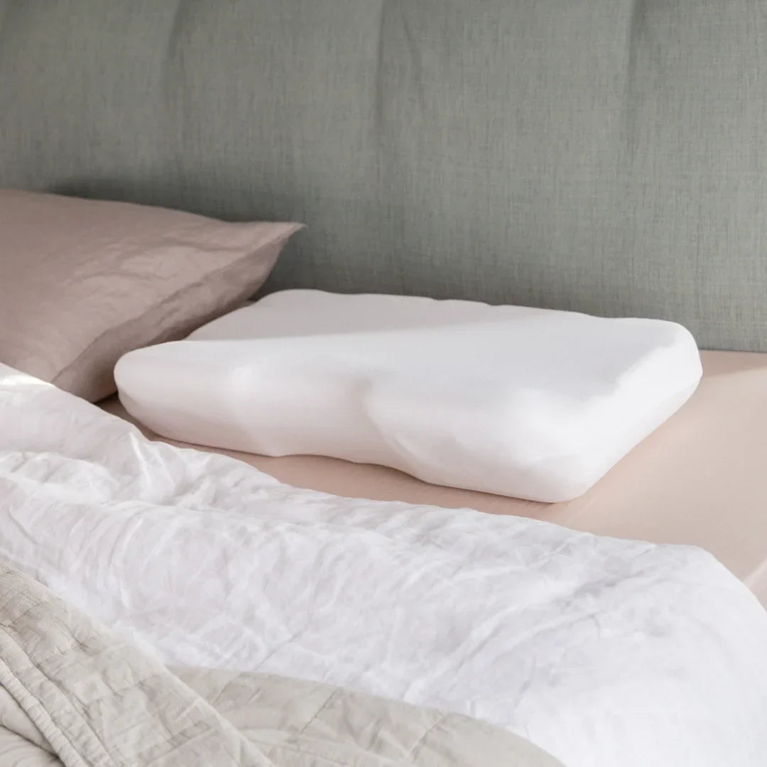 Putnams Memory Foam Orthopedic Contour Pillow – Firm Neck Support