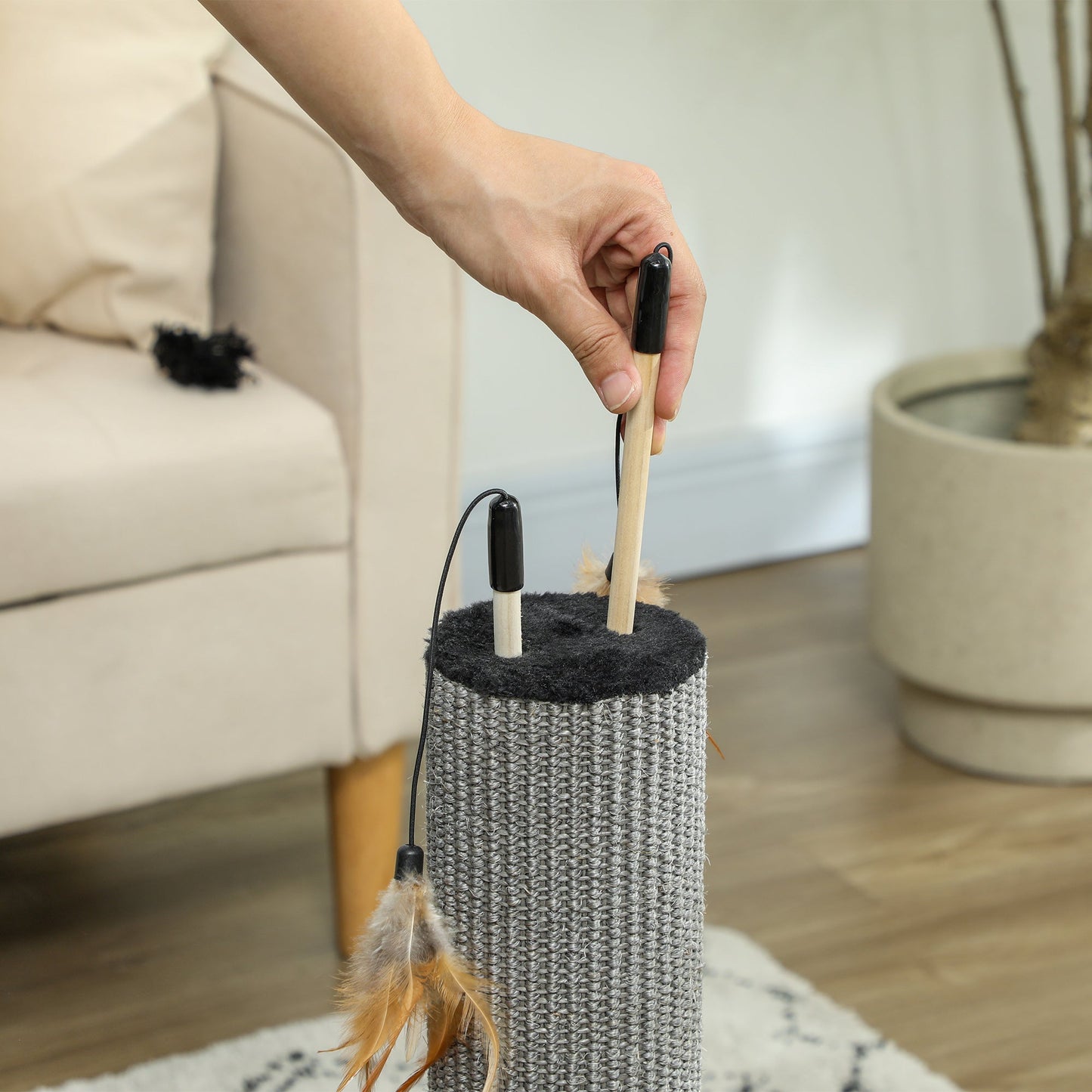 PawHut 78cm Tall Cat Scratching Post with 3 Toy Feathers